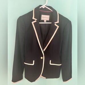 Banana Republic navy cream
Trimmed blazer size 10 HTF